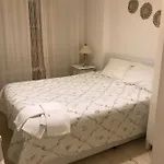 Pervin Hanim Konagi מלון אלאקאטי