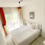 Pervin Hanim Konagi מלון