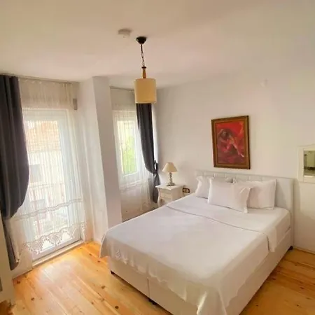 Hotel Pervin Hanim Konagi *