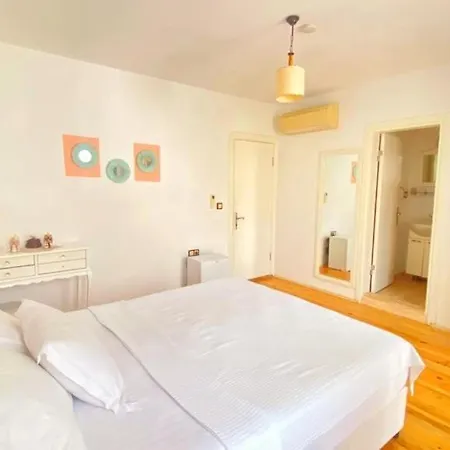 Pervin Hanim Konagi * Alaçatı