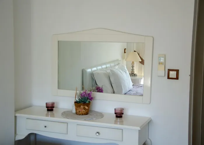 Pervin Hanim Konagi Hotel Alaçatı